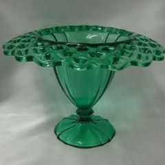 ウランガラス　1920年代～30年代アメリカ Tiffin社　グリーン色のコンポート