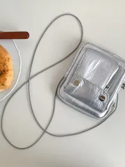 ショルダーバッグ レディース シルバー 個性的なデザイン ミニBB40