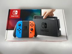 Nintendo Switch 本体