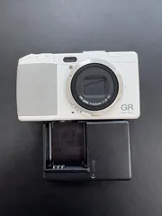 ricoh-gr-digital-iv-white-