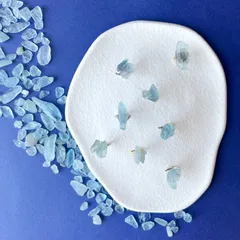 【JORIE】晴れやかブルー❤️アクアマリン　空色　イヤーカフ　アガット、ノジェス、エテ、ヴァンドーム青山、4℃、天然石、金属アレルギー