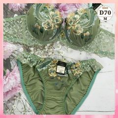 ★D70/M☆美胸ブラ＆ショーツセット 丸胸 ナチュラルバストメイク ネモフィラ刺繍 クリーム