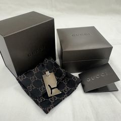 GUCCI グッチ アクセサリー ネックレス、ペンダント 星座 プレート シルバー トップ うお座 925 PISCES