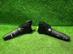 ティーダ　ディマースイッチ　ライトスイッチ　SNC11　C11　25260ED103　25540ED101　日産　251002231