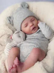 新品 未使用 人形 赤ちゃん 人形 Reborn Doll 40cm 赤ちゃんリボーンドールデビュー フルシリコンドール ビニールリアル シリコンリボーンベビードールベビードール 赤ちゃん人形女の子プリンセス服手作りのクリスマスの誕生日プレゼント 贈り物