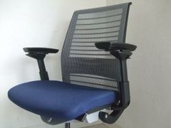 Steelcase社 スチールケース（アメリカ）（ＮＥＷ）ＴＨＩＮＫチェア　　シンクチェア