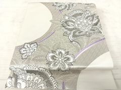 A503 袋帯 豪華な柄 六通柄 正絹 裏地に麻の葉紋様 - メルカリ