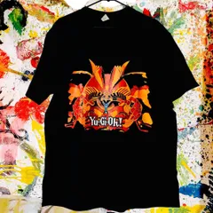 遊戯王デュエルモンスターズ Tシャツ　『ブラック・マジシャン vs 青眼の白龍』 DUEL CLASH Tシャツ ブラック・マジシャンVS青眼の白龍 | KAIBA