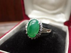 無染色　天然ひすい3.17ct　ダイヤモンド　プラチナリング　15号　石素材証明書付のサムネイル