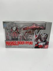 S.H.Figuarts 仮面ライダー龍騎&ドラグレッダー