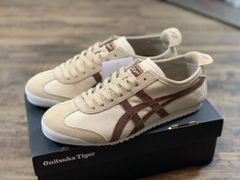 新品未使用 Onitsuka Tigerオニツカタイガー MEXICO 66 ローカット カジュアルスニーカー 男女兼用 ベージュ＆ブラウン