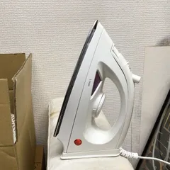 山善　スチームアイロン　SI-1001（WP）のサムネイル