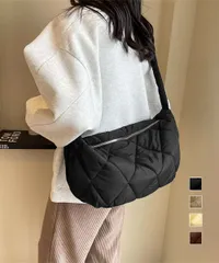 キルティングショルダーバッグ 斜めがけ鞄