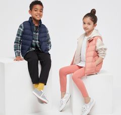 新品未使用　UNIQLO KIDS ライトウォームパデットベスト