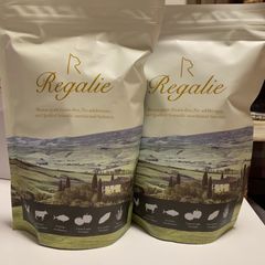 レガリエ Regalie 猫 無添加 キャットフード　2袋
