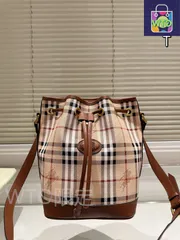 【今日特価】Burberry New Bucket Bag・バーバリー ニュー バケットバッグ