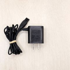 フィリップス HQ8505 PHILIPS シェーバー 電気シェーバー 髭剃り カミソリ メンズシェーバー 用 ACアダプター 充電器 充電ケーブル 0630-1334