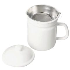 オイルポット ホーロー 1.1L ホワイト 油こし器 漉し網 付き ホワイトカラーで清潔感のあるお洒落なホーロー製オイルポット 内側も白いので漉した油の色も分かりやすく使いやすい 油 保存 容器 琺瑯製 油 ポット