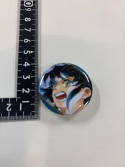 【3】鬼滅の刃 特装版 缶バッジ 嘴平伊之助