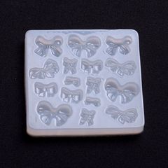シリコンモールド　リボン　いろんな種類のリボン型　レジン　ハンドメイド