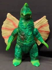 ベアモデル　ソフビ　ウルトラマン　ドラコ Yahoo!オークション -「ベアモデル ドラコ」の落札相場・落札価格