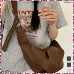 送料無料 ホーボーバッグ 三日月型ショルダーバッグ ライチレザーハーフムーンバッグ 斜め掛けバッグレディース タックバッグ大容量 ファスナー付き 肩掛け鞄 カジュアルバッグ 通勤バッグおしゃれ 合皮バッグ 高見え ボディバッグ韓国風