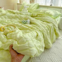 肌掛けふとん 洗える200x230cm 夏布団 【柔らかくて快適な寝心地！】夏用 掛け布団 肌掛け布団 夏 布団 掛け布団 肌掛け布団 シングル ダブル 肌かけ布団 タオルケット 洗濯可 掛ふとん 無地yansen01
