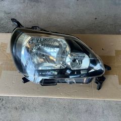割れ無し 取り付けOK】 トヨタ 純正 NSP140 NCP141 ポルテ
