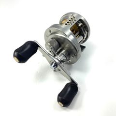 シマノ カルカッタコンクエスト250DC 05カルカッタコンクエスト - メルカリ
