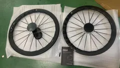 【美品・新品タイヤおまけ！】カーボンエアロホイール SUPER TEAM製 Amazon | Superteam 50/25mm チューブレスホイールセット 700c