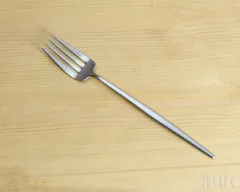 新品 クチポール ムーンマット ディナーフォーク/テーブルフォーク Cutipol MOON MATT 正規販売代理店 カトラリー ブラッシュド マット 