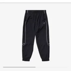 2025年最新】nike ソロ スウッシュ パンツの人気アイテム - メルカリ