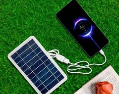 ⭐️値下げ⭐️新品未使用 ソーラーポータブル 充電ボード 屋外 防水ソーラーUSB 充電器 屋外旅行 キャンプ パワーバンク 携帯電話 充電器 太陽光パネル