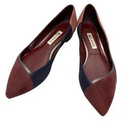 【極美品】ダイアナ (22.5) パンプス フラット ポインテッドトゥ スウェード 切り返し 希少デザイン
