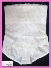 参考41800円 最高級補正下着 シャンデール シャルム ハイウエストガードル Size70 ホワイト 豪華ストレッチレース ヒップUP 新品_HW2