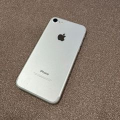 【中古美品】iPhone7 32GB シルバー