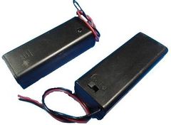 単三　1本　単3 電池 ボックス・電池 ケース　ネジ〆　スイッチ・蓋付　約26.4×約67.1×厚約14.5mm　1個入に変更　＜bat-026＞