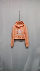 アディダスオリジナル フード クロップドTシャツ