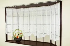 新品 かーてん屋さんアウトレット 出窓カーテン ナストロ 出窓用4スワッグストレート型カーテン 幅195cm 1枚入 丈105cm ホワイトのサムネイル