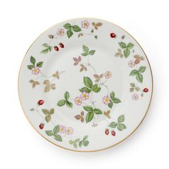 ❤️メルヘン88❤️】Wedgwood ワイルドストロベリー プレート 2枚