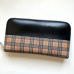 未使用級✨バーバリー ストライプ 長財布 ラウンドファスナー ベージュ 