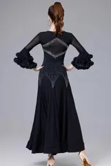 新品 未使用  新作 スパンコールとストーン付きワンピースタイプのスタンダード練習着！ 社交ダンスドレス ラテンダンス衣装 レッスンウェア ステージ衣装