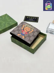 【今日特価】Gucci グッチ GGクラシック短款二つ折り 輸入牛皮とPVCを使用、手触りに優れる-WTO輸入2
