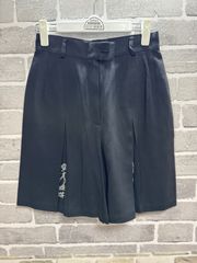 Item thumbnail for item 7d4c19f9-017a-4b35-b93f-e6919af258df