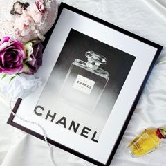 ＜再入荷！1950 広告＞ CHANEL シャネル CHANELの5番 ポスター ヴィンテージ アートポスター フレーム付き 額縁 インテリア モダン おしゃれ かわいい 壁掛け ポップ レトロ モノクロ モノトーン
