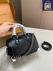 LV ピローバッグ クラシックなデザインでファッション性抜群！ -KE42