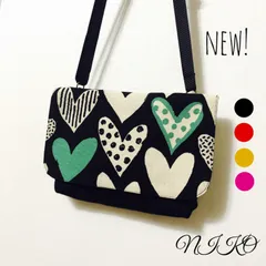 大人の4wayミニショルダー　ハートB スマホポシェット　移動ポケット　ポーチ