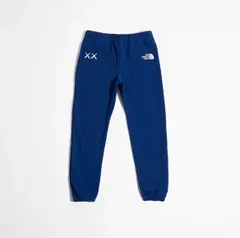 2025年最新】kaws north face sの人気アイテム - メルカリ 