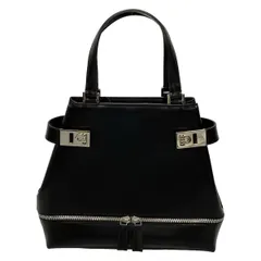 人気●フェラガモ　ハンドバッグ　ガンチーニ　パンチング　裏地総柄　レザー　黒色 人気○フェラガモ ハンドバッグ ガンチーニ パンチング 裏地総柄