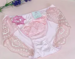 新品　大きな立体花　刺繍　レースショーツL